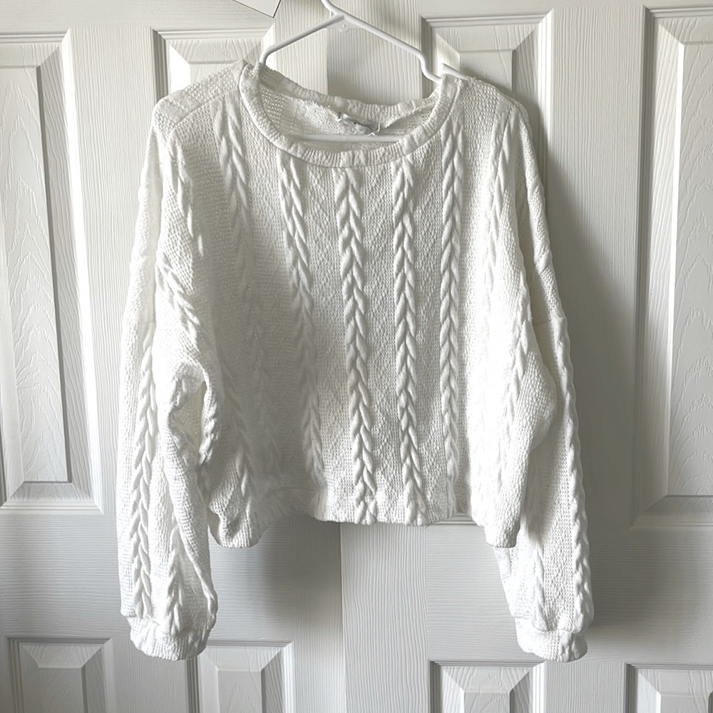 Carly Jean Los Angeles kitted cropped sweater